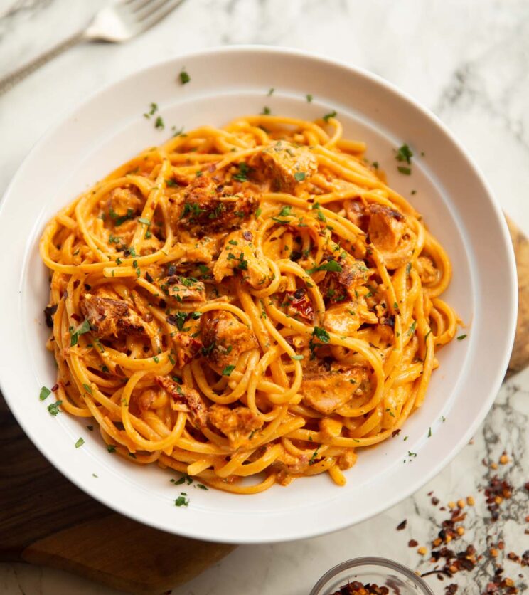 spicy-salmon-pasta-744x836.jpg